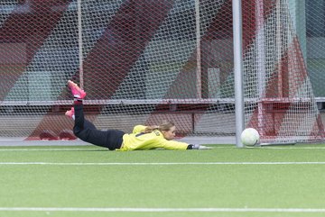 Bild 162 - wCJ Eimsbuettler TV : Altona 93 - Ergebnis: 1:1